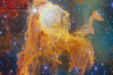 Das James-Webb-Weltraumteleskop der NASA hat am 6. August 2026 dieses Infrarotbild eines Teils des Carina-Nebels aufgenommen, einer Sternenbildungsregion, in der sich auch die Cosmic Cliffs befinden.